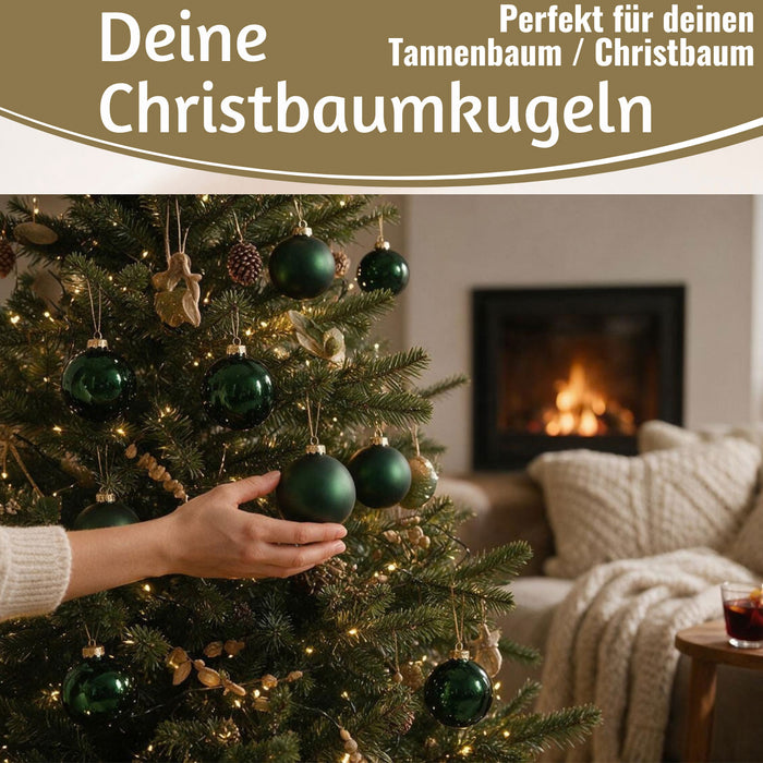 KI-generiertes Bild,18-20 Design Glas Weihnachtskugeln 6cm Grün Pinie Christbaum Dekokugel