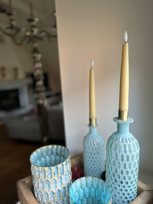 LED 3D Stabkerzen Ribe 4´er Set Vanille Gelb 17,5cm Timer Fernbedienung flackernde Kerze