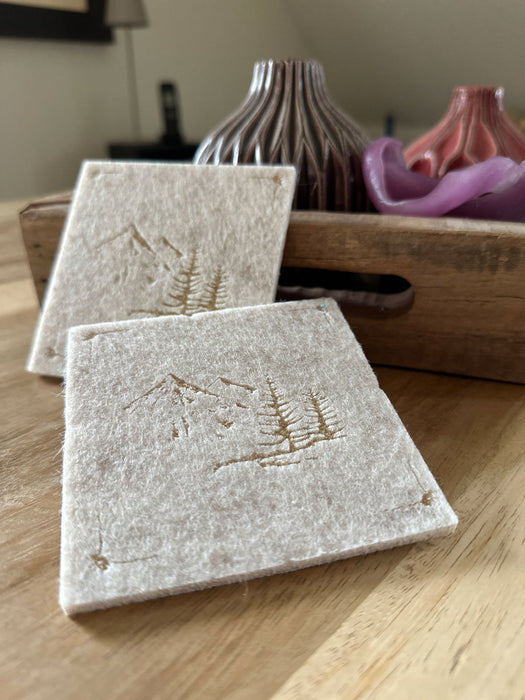 6x Filz Glasuntersetzer 10cm Berge Beige Gold Eckig für Gläser Getränke Tassen