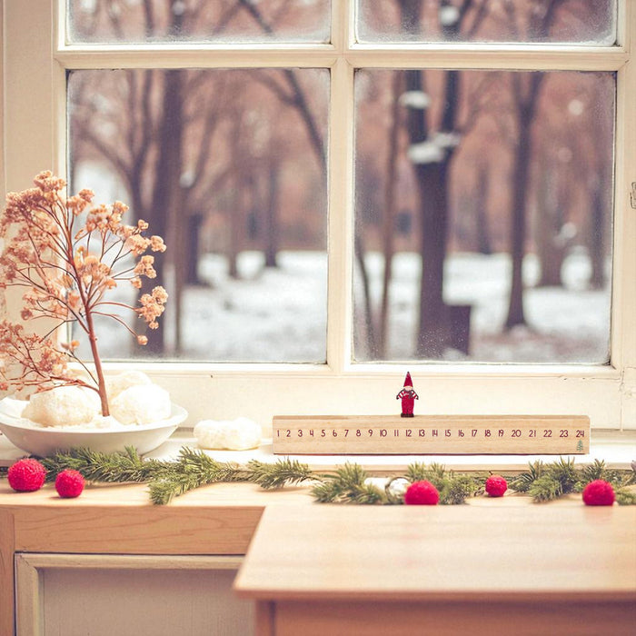 KI-generiertes Bild,Vintage Holz Adventskalender gehendes Wichtelmännchen 50cm Countdown Xmas Deko