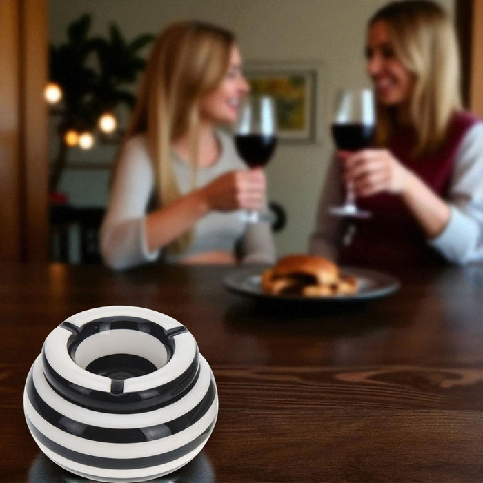 XL Sturmaschenbecher 14x9cm Schwarz Weiß Windaschenbecher Aschenbecher