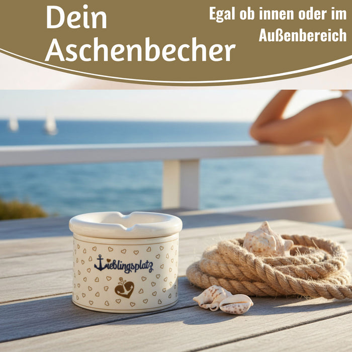 KI-generiertes Bild,Sturmaschenbecher Lieblingsplatz 10x7,5cm Maritim Weiß Blau Windaschenbecher Aschenbecher