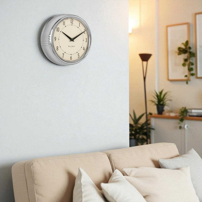 Nostalgische Metall Wanduhr Silber Chrom 23cm Vintage Küchenuhr Bürouhr Retro Look