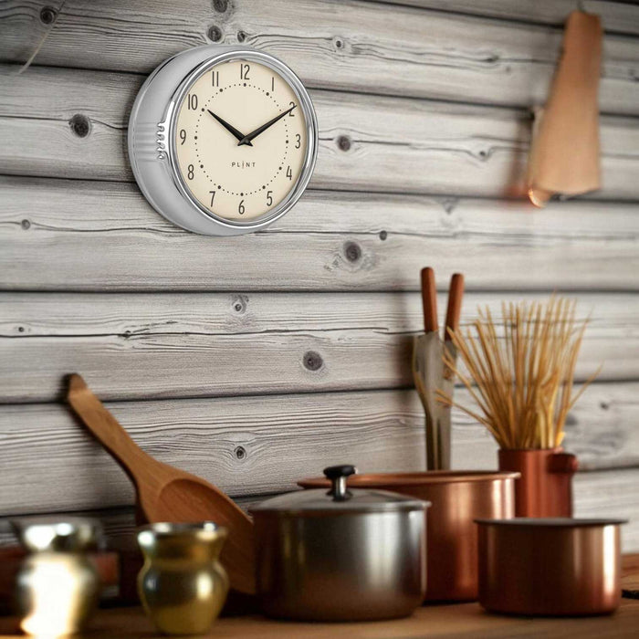Nostalgische Metall Wanduhr Silber Chrom 23cm Vintage Küchenuhr Bürouhr Retro Look