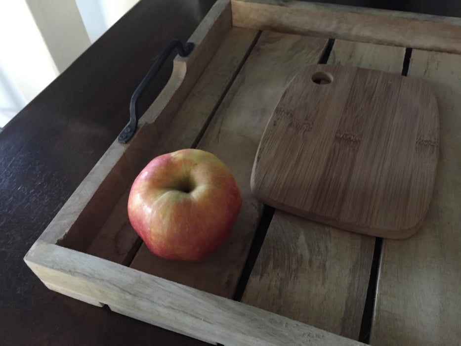 KI-generiertes Bild,XXL Mango Serviertablett 56x39cm B-Ware Holz-Tablett Dekotablett Griff Henkel Shabby