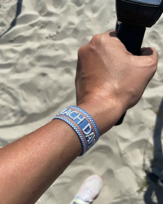 Canvas Statement Armband Beach Days Quasten besticktes Webarmband