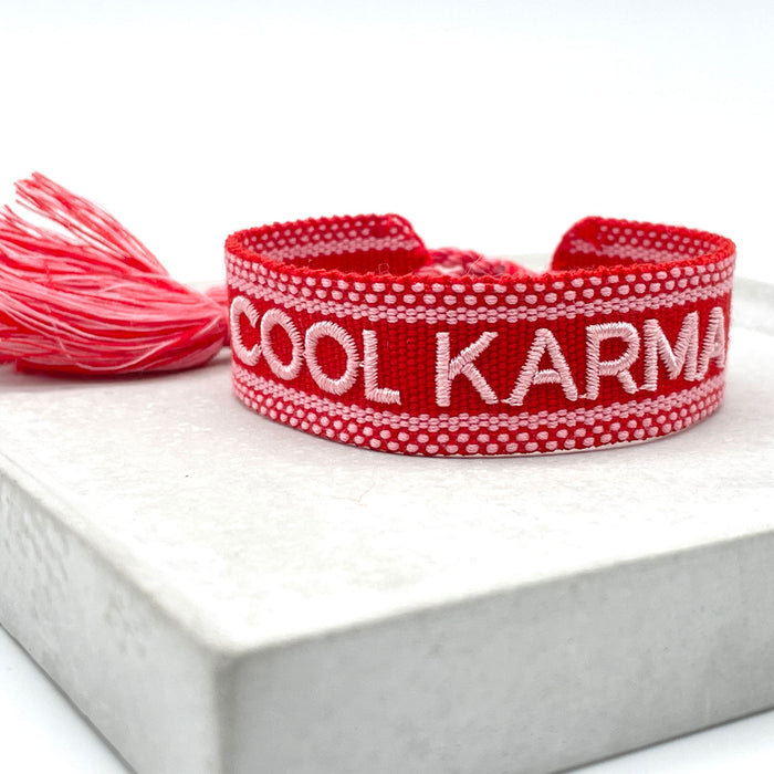 Canvas Statement Armband Cool Karma Rot Quasten besticktes Webarmband