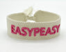 KI-generiertes Bild,Canvas Statement Armband EasyPeasy Creme Pink Quasten besticktes Webarmband