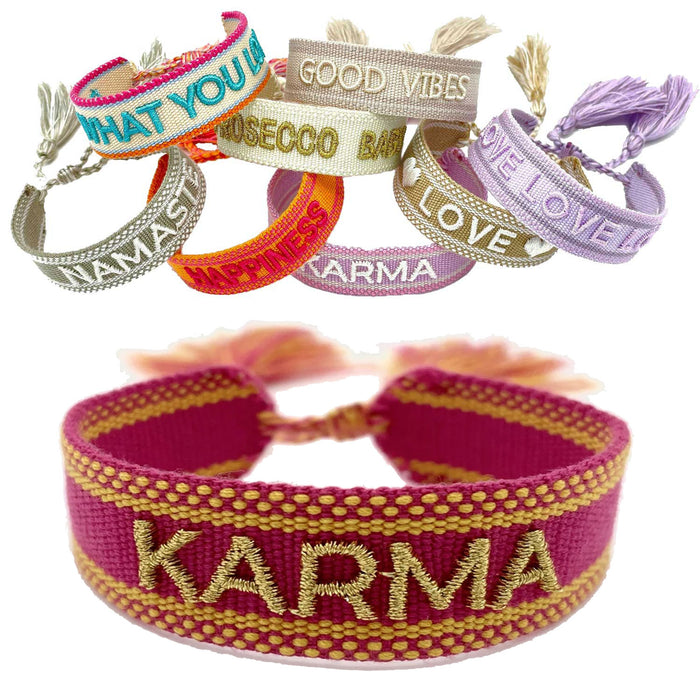 KI-generiertes Bild Canvas Statement Armband Karma Magenta Gold Quasten besticktes Webarmband