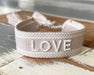 Canvas Statement Armband LOVE Quasten besticktes Webarmband
