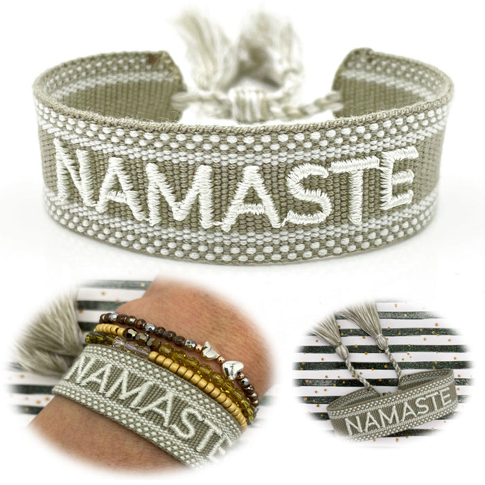 KI-generiertes Bild Canvas Statement Armband Namaste Grün Grau Quasten besticktes Webarmband