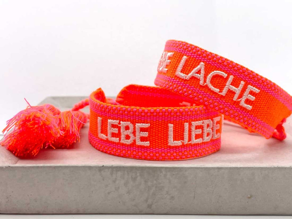 Canvas Statement Armband Lebe Liebe Lache Neon Orange Pink Quasten besticktes Webarmband