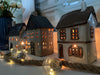 KI-generiertes Bild,Teelichthaus Lichterhaus Aarhus 18cm Keramik Fachwerkhaus Laterne Teelichthalter