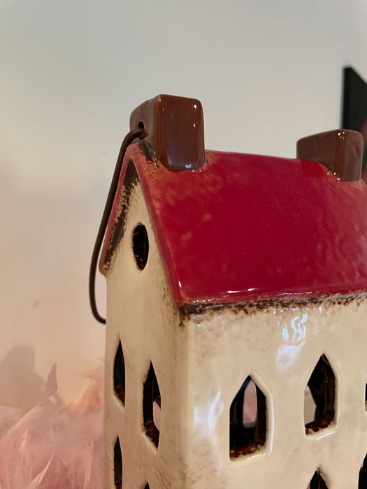 KI-generiertes Bild,Teelichthaus Lichterhaus Aarhus 28cm Keramik Fachwerkhaus Laterne Teelichthalter
