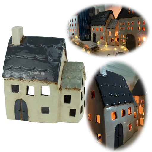 KI-generiertes Bild Teelichthaus Lichterhaus Aarhus 20cm Keramik Fachwerkhaus Laterne Teelichthalter