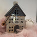 KI-generiertes Bild,Teelichthaus Lichterhaus Aarhus 20cm Keramik Fachwerkhaus Laterne Teelichthalter