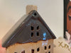 KI-generiertes Bild,Teelichthaus Lichterhaus Aarhus 20cm Keramik Fachwerkhaus Laterne Teelichthalter