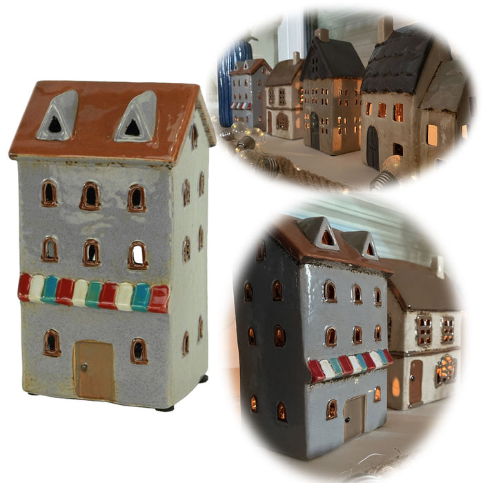 KI-generiertes Bild Teelichthaus Lichterhaus Aarhus 18cm Keramik Fachwerkhaus Laterne Teelichthalter
