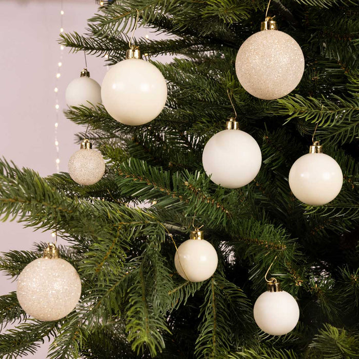 KI-generiertes Bild,30 Kunststoff Weihnachtskugeln Woll-Weiß 4cm-6cm Baumkugel Dekokugel