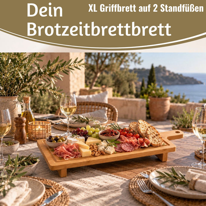 KI-generiertes Bild,XL Holz Schneidebrett 50cm auf Füßen Bambus Saftrille Serviertablett Vesperbrett